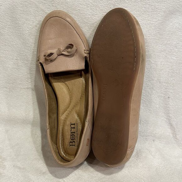 Born Women's Size 9 Flat Loafer Slip on Mahwah Pink Beige Bow Detail Soft Comfy - Picture 9 of 10